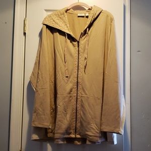 LOGO Lounge (Lori Goldstein)